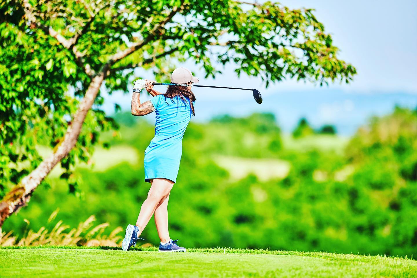 Simone Meier beim Golfschwung